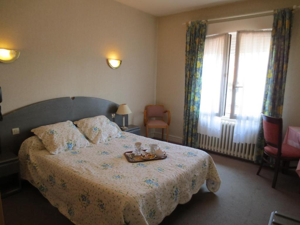 Hotellerie Du Centre Salies-du-Salat Buitenkant foto